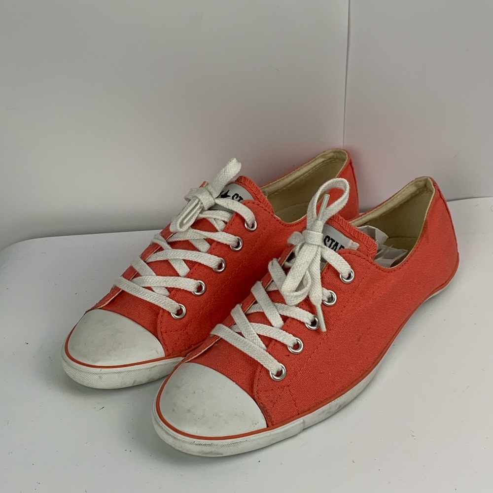 Converse All Star Sneakers Sz 7.5
